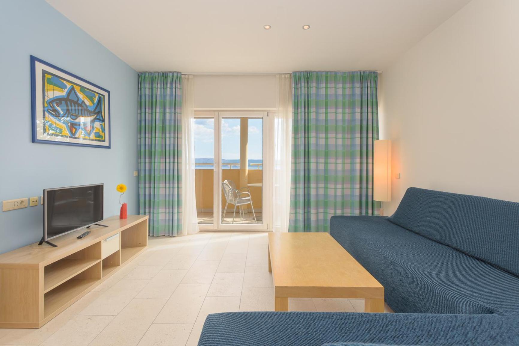 Apartments Grand Novi Vinodolski Resort Room photo